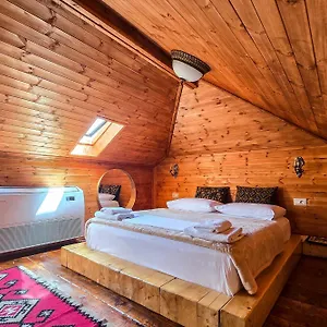 *** Gasthof Silver Hill Albanien